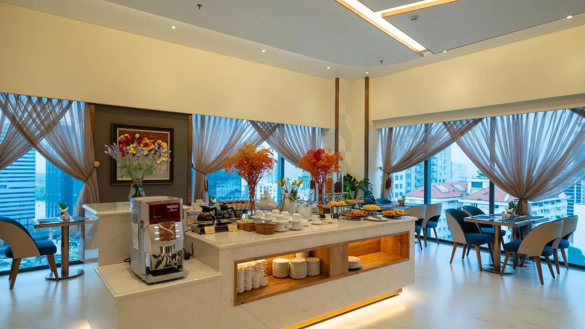 Northern Charm Hotel Ho Chi Minh City 4*,